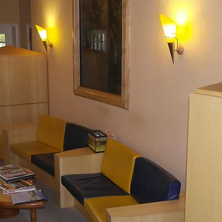 Отель Restaurant Des Lys 3*