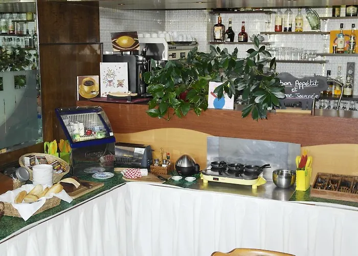 Restaurant Des Lys Отель 3*