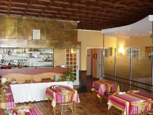 Отель Restaurant Des Lys Ле-Кото
